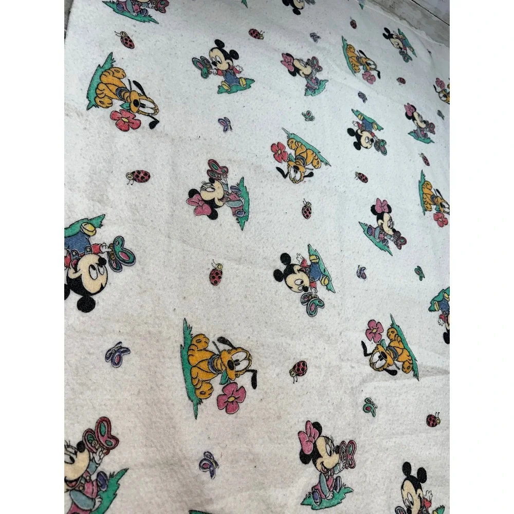 Disney Baby Blanket Satin Trim 36x45 White Mickey Minnie Pluto Vintage Fleece